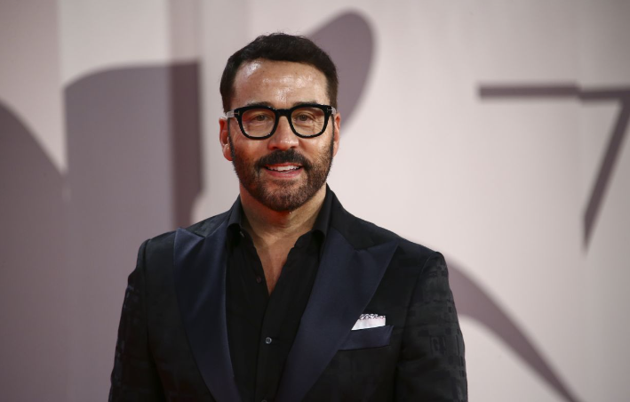Unveiling Jeremy piven’s Net Worth