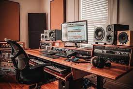 Innovation in Sound: Exploring the Latest Studio Desk Solutions