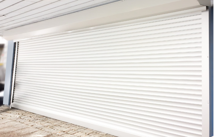 Upgrade Your Kitchen: The Case for Jalusi Roller Blinds