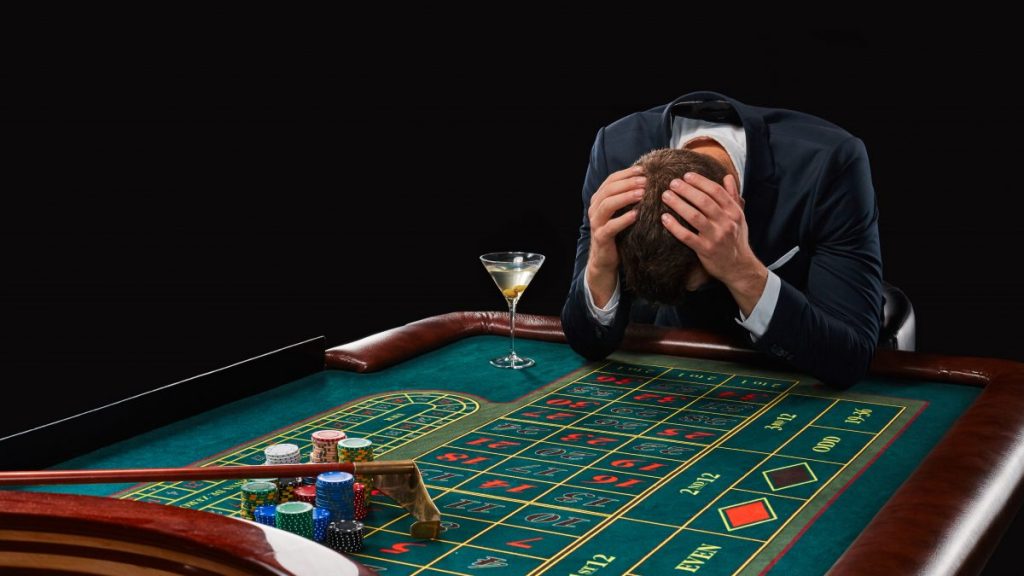The Ultimate Guide to Playing and Winning at QQPokerOnline Cash Games