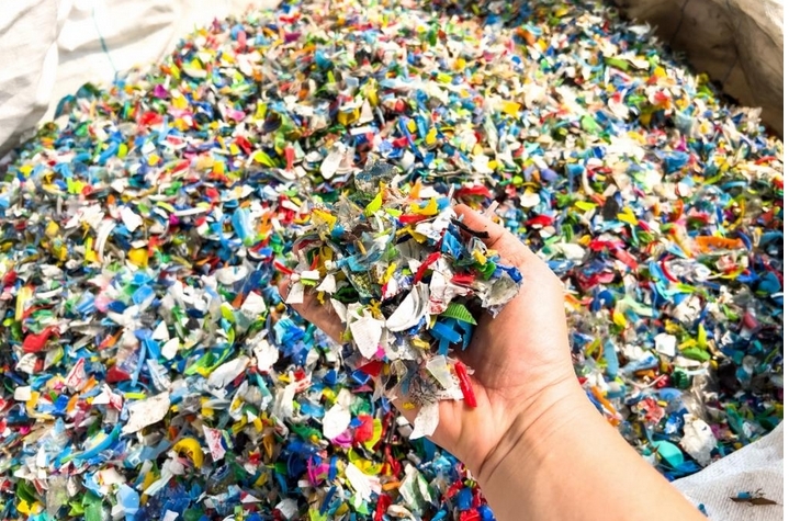 Motivating Environmentally friendly Practices: Plastic Recycling